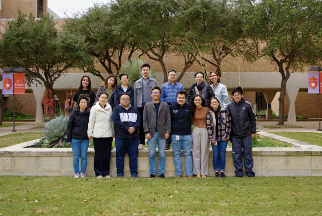 Huang lab group photo