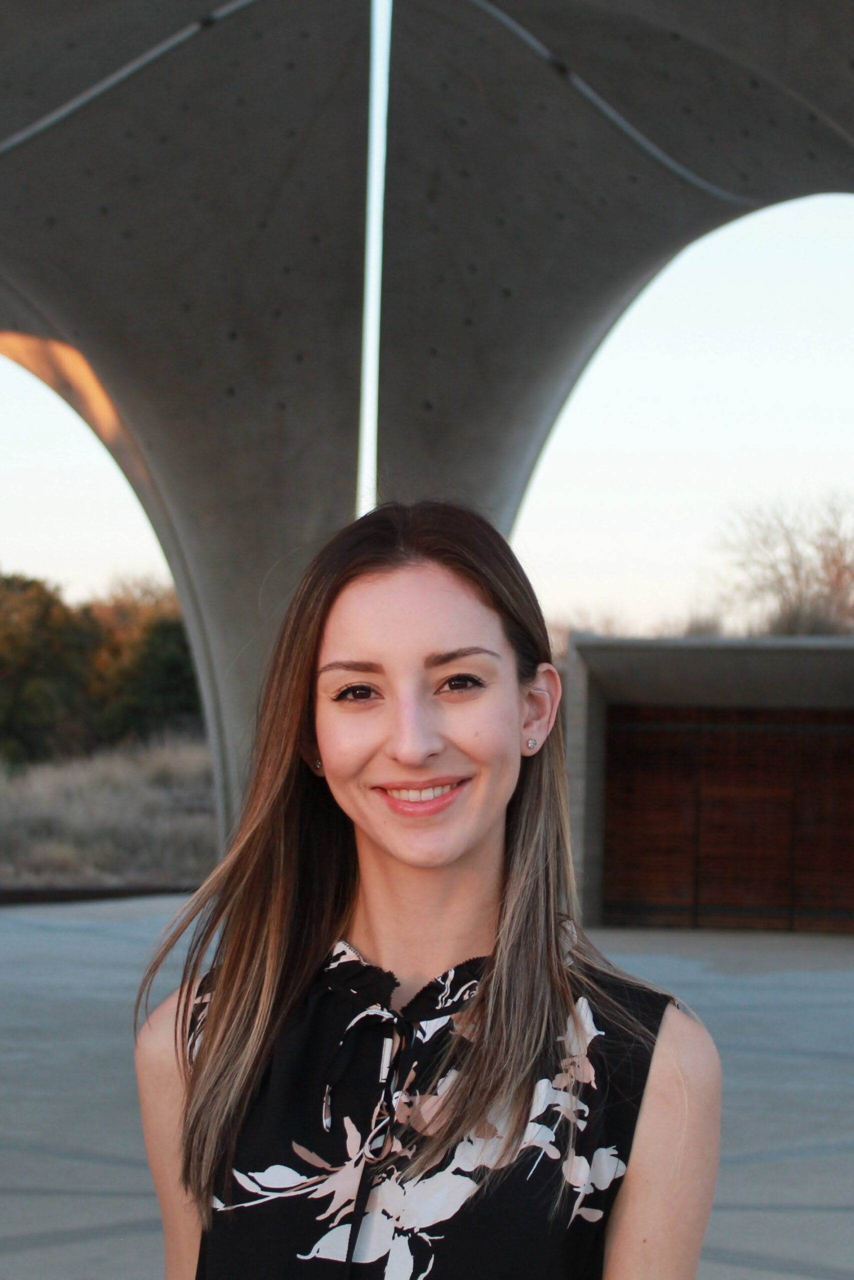 Alejandra Lorenzen headshot