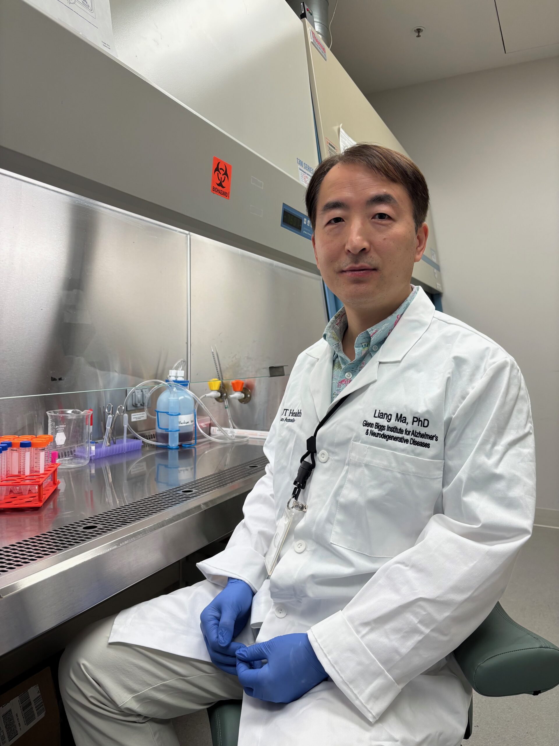 LM at cell culture room